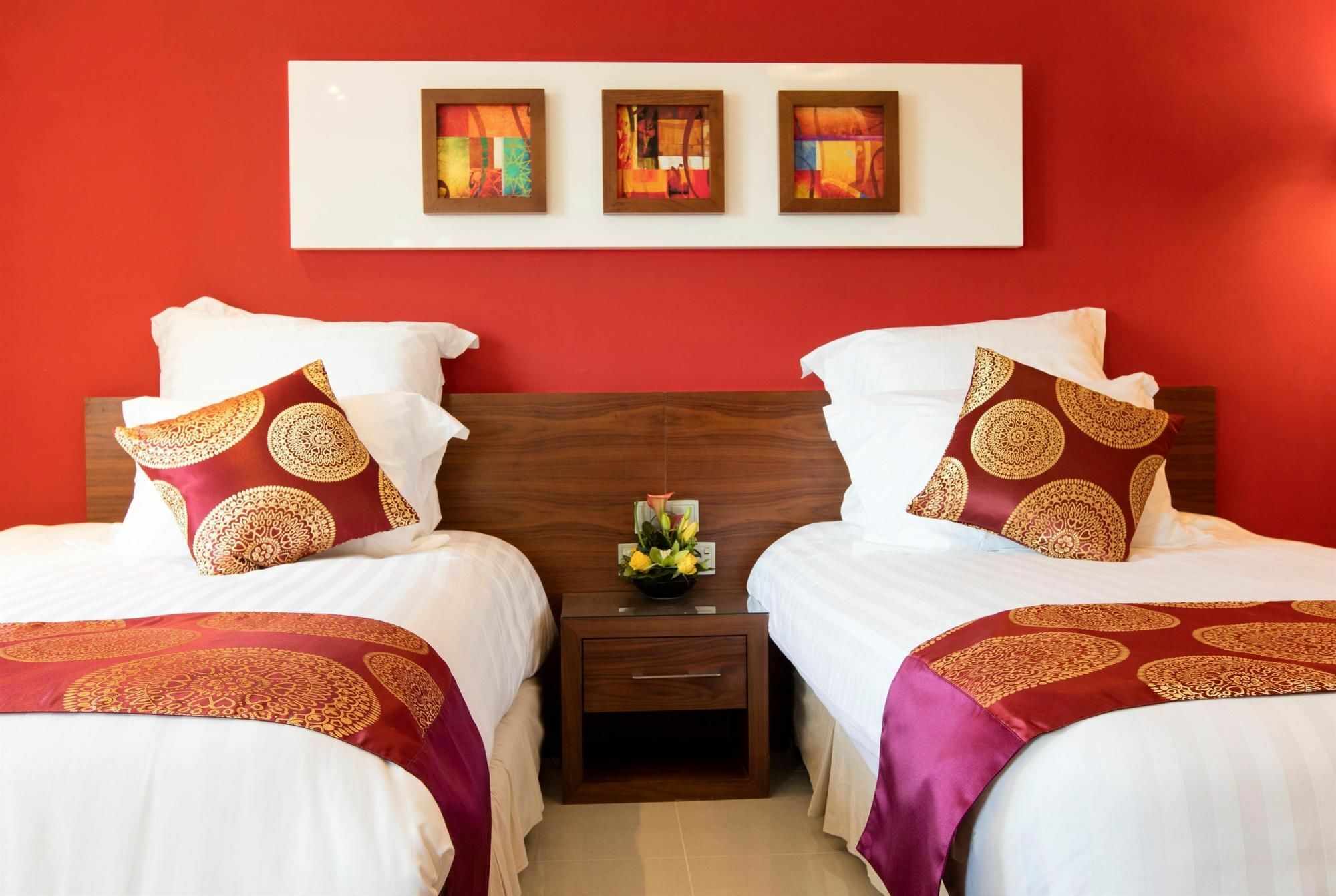 Coral Muscat Hotel And Apartments ภายนอก รูปภาพ