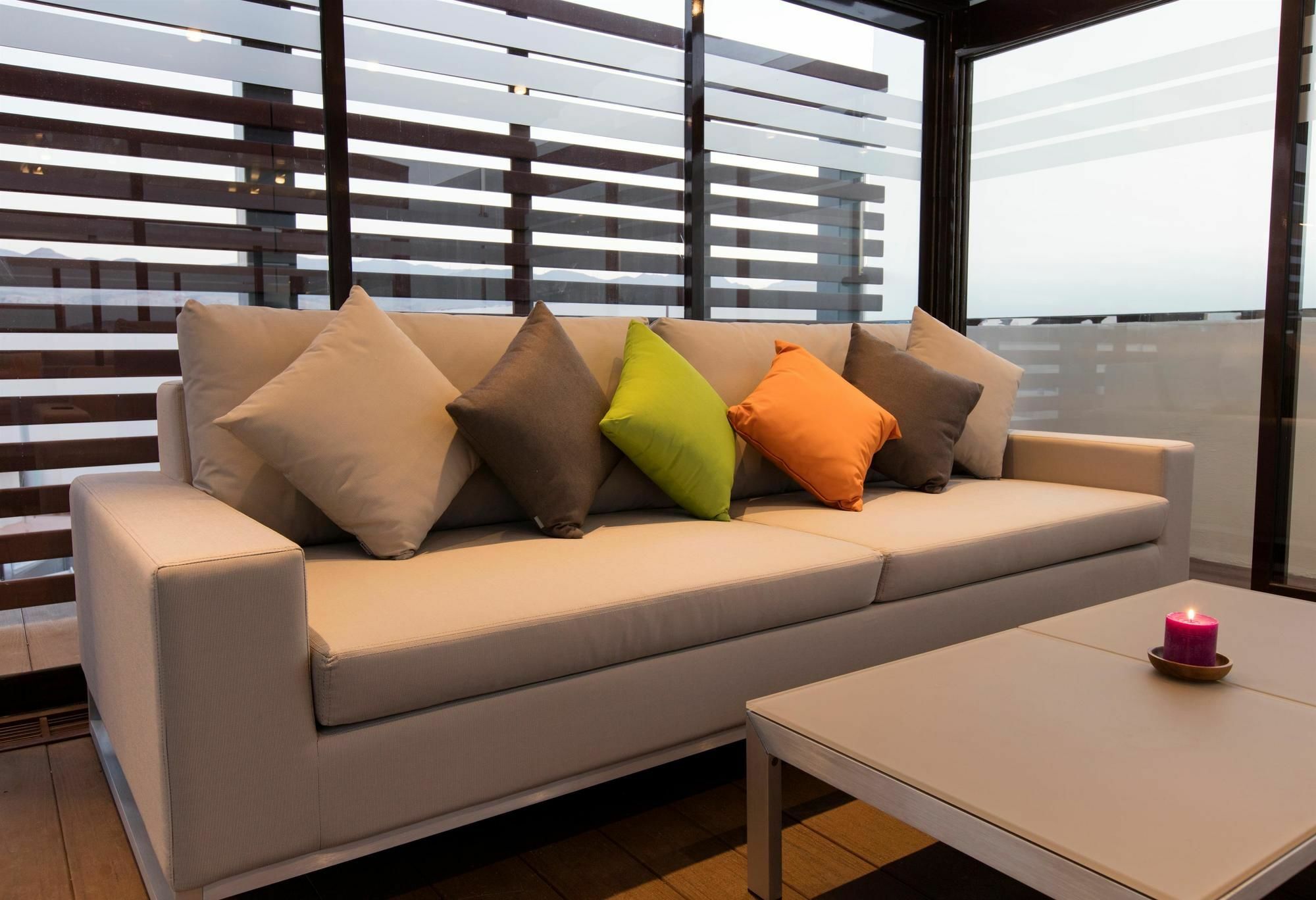 Coral Muscat Hotel And Apartments ภายนอก รูปภาพ